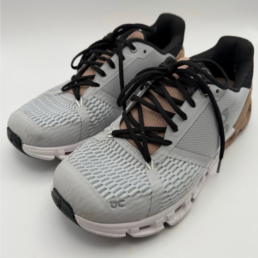 On Cloud Cloudflyer Running Shoes Women’s US 7 Glacier Rosebrown Gray Athletic